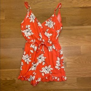Women’s romper size XS